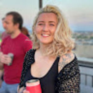 Meet your Posher, Hope